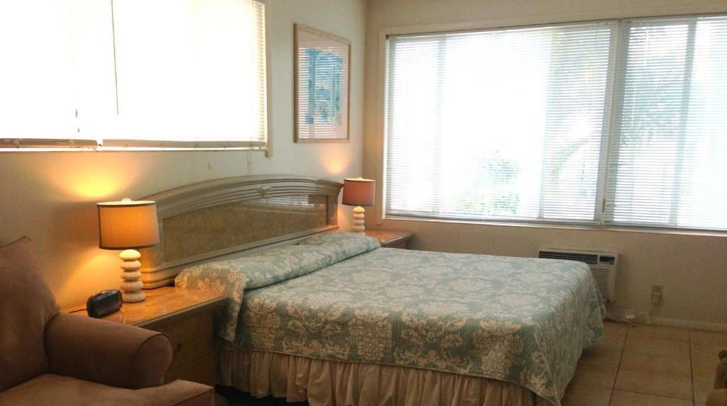 Surf Inn Hotel Hollywood Room photo